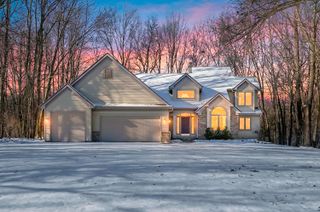 6147 Autumn Ridge, Richland Twp, MI 49083