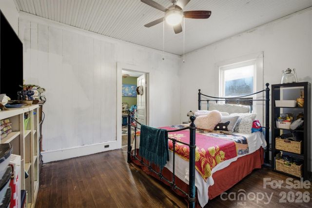 115 Evans Street, Morganton, NC 28655