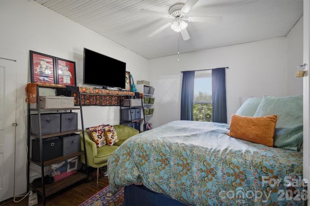115 Evans Street, Morganton, NC 28655