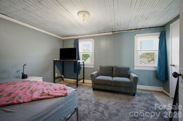 115 Evans Street, Morganton, NC 28655