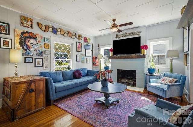 115 Evans Street, Morganton, NC 28655