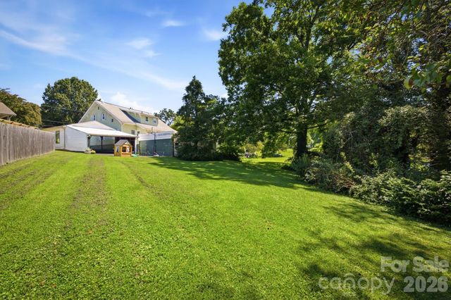 115 Evans Street, Morganton, NC 28655