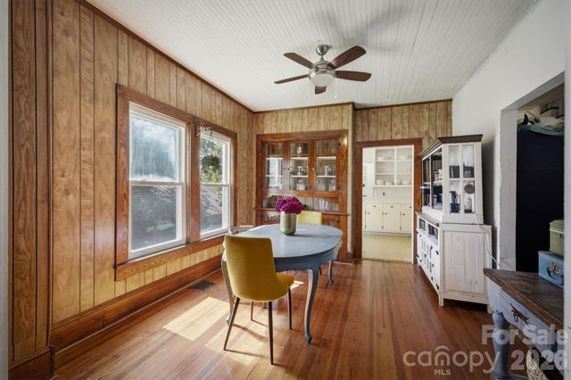 115 Evans Street, Morganton, NC 28655