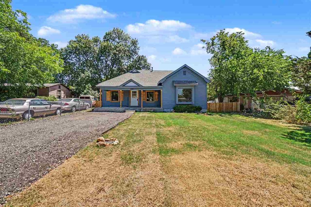 510 F Ave, Cache, OK 73527