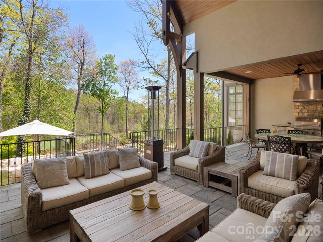 1925 White Tree Trail, Arden, NC 28704