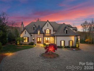 1925 White Tree Trail, Arden, NC 28704