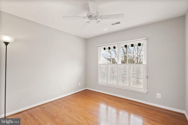 608 E G ST, Purcellville, VA 20132