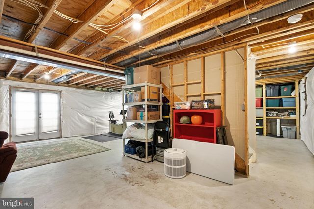 608 E G ST, Purcellville, VA 20132