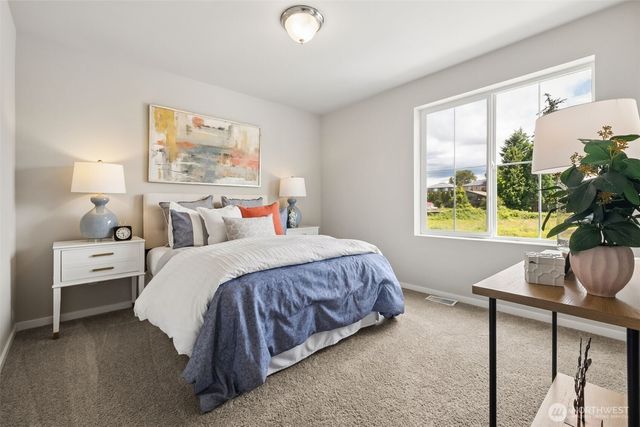 24515 111th Avenue SE, Kent, WA 98030