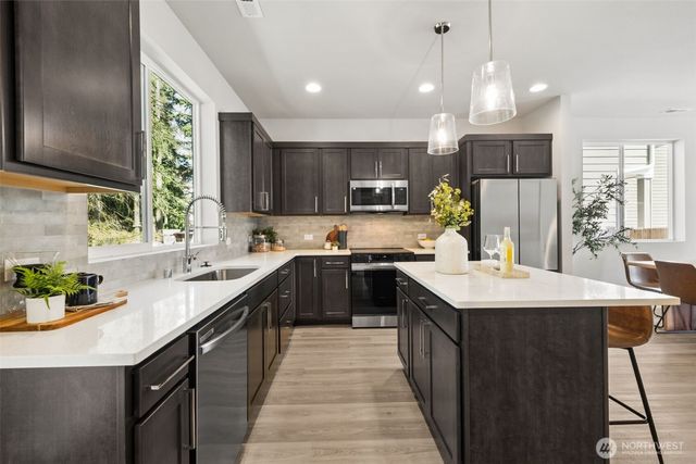 24515 111th Avenue SE, Kent, WA 98030