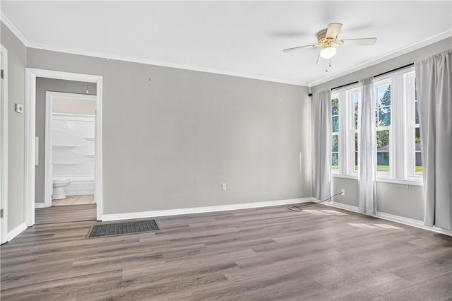 208 S Laredo Avenue, Russellville, AR 72801