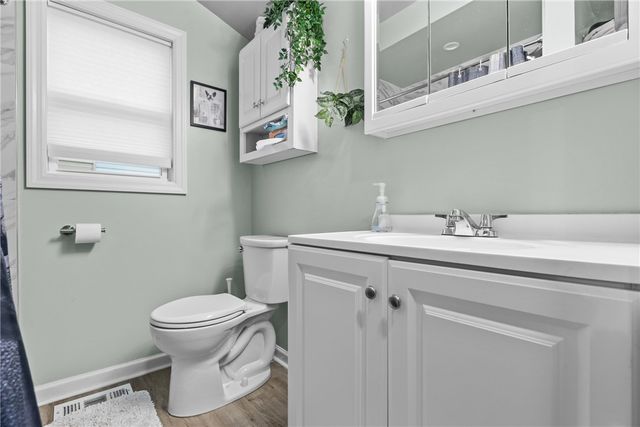 152 N Haft St, Houston, PA 15342