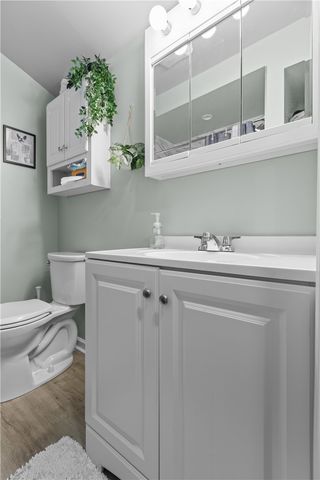 152 N Haft St, Houston, PA 15342