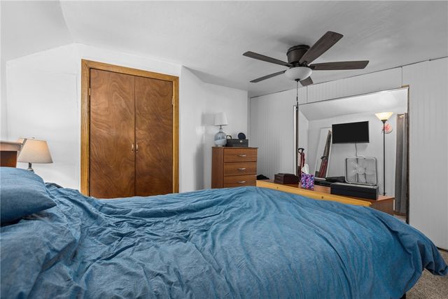 152 N Haft St, Houston, PA 15342