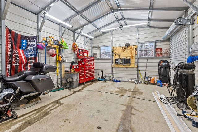 152 N Haft St, Houston, PA 15342