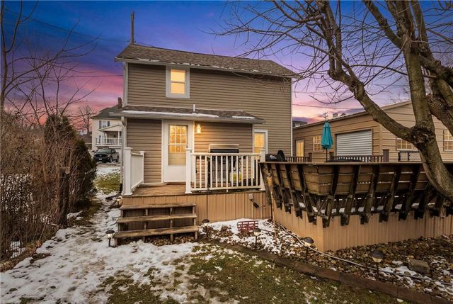 152 N Haft St, Houston, PA 15342