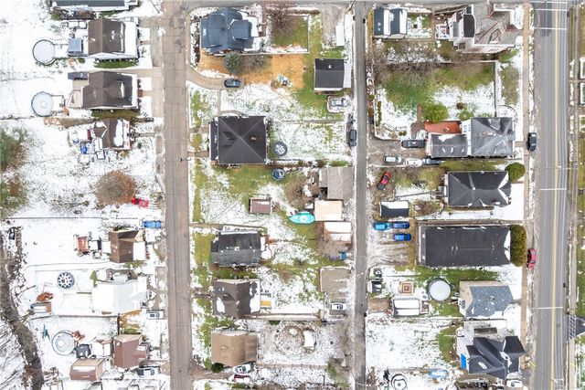 152 N Haft St, Houston, PA 15342