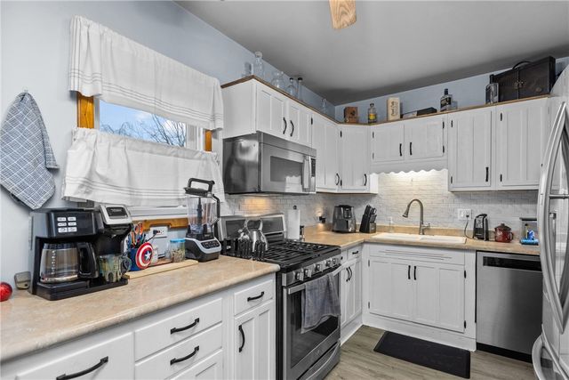 152 N Haft St, Houston, PA 15342