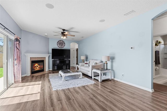 45095 DUTTON WAY, Callahan, FL 32011
