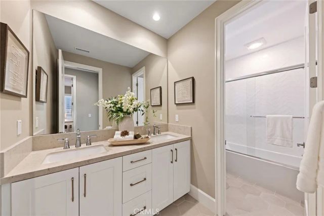 140 Statura, Irvine, CA 92602