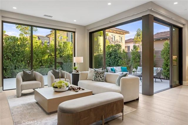 140 Statura, Irvine, CA 92602