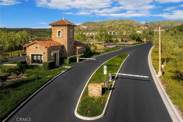 140 Statura, Irvine, CA 92602