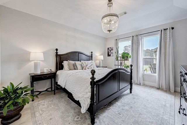 6090 Haysden Lane, League City, TX 77573