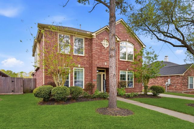 6090 Haysden Lane, League City, TX 77573