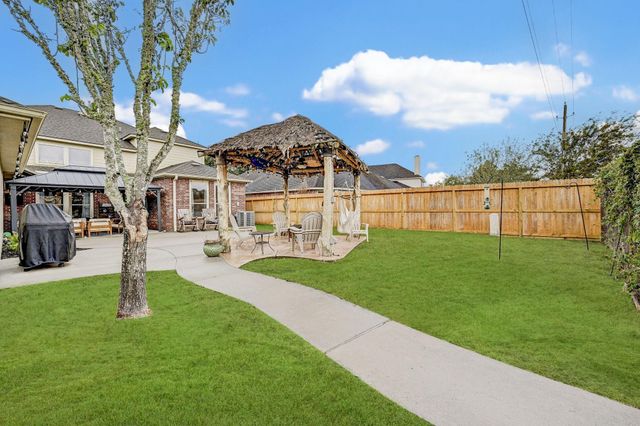 6090 Haysden Lane, League City, TX 77573