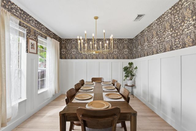 6090 Haysden Lane, League City, TX 77573