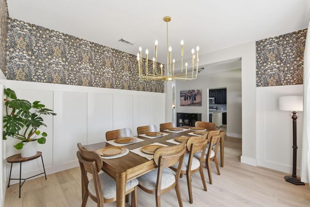 6090 Haysden Lane, League City, TX 77573