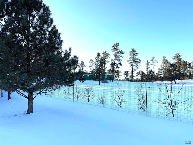 12632 DANA RD, Hot Springs, SD 57747