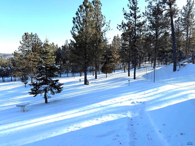 12632 DANA RD, Hot Springs, SD 57747