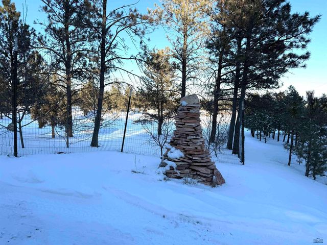 12632 DANA RD, Hot Springs, SD 57747