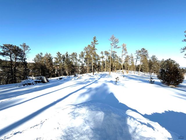 12632 DANA RD, Hot Springs, SD 57747