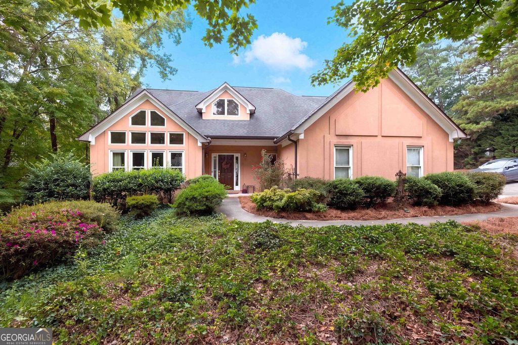 305 Deer Cliff Cove, Lawrenceville, GA 30043 — exterior