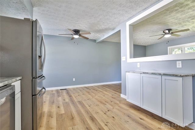 389 N Garber Drive, Tipp City, OH 45371