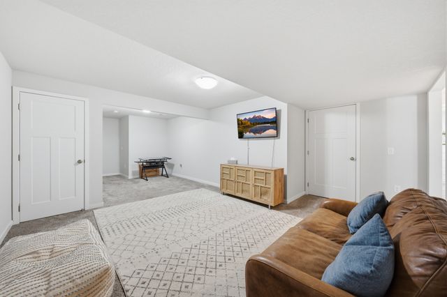 508 1st Street NW, Bondurant, IA 50035