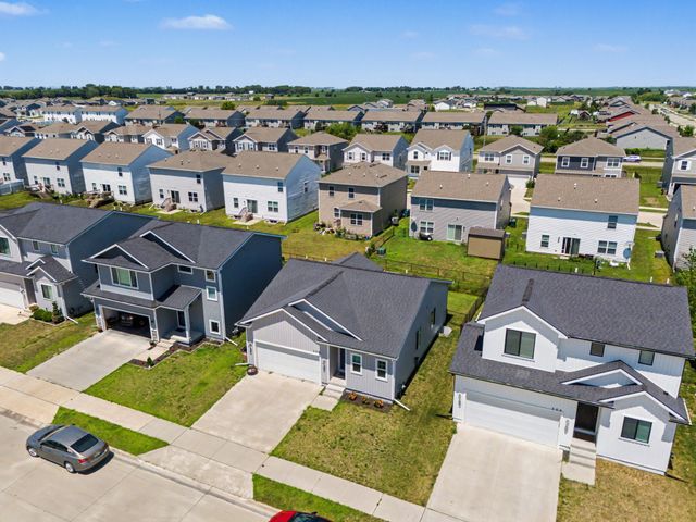 508 1st Street NW, Bondurant, IA 50035