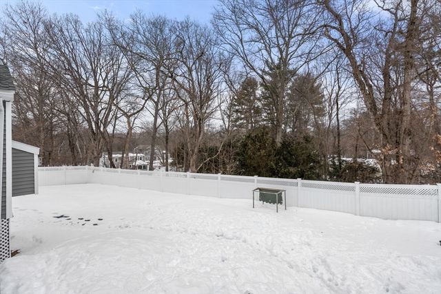 6 Skyview Terrace, Holliston, MA 01746