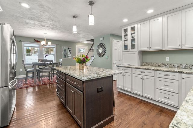 6 Skyview Terrace, Holliston, MA 01746