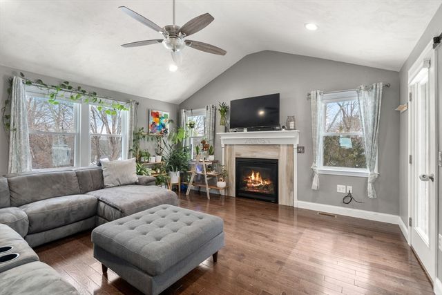 6 Skyview Terrace, Holliston, MA 01746