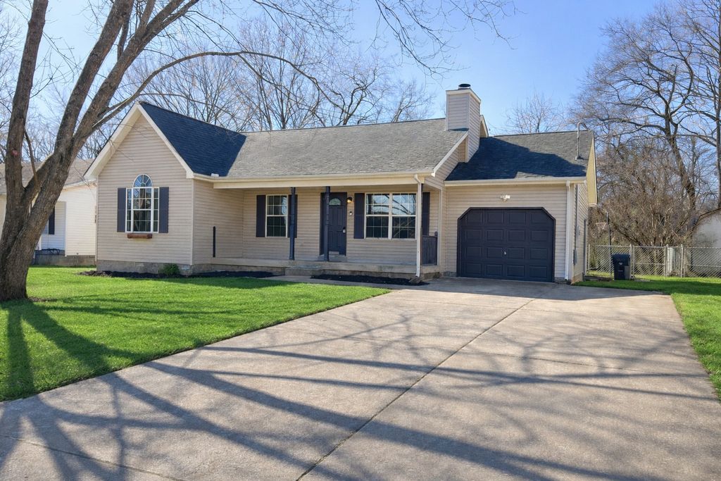 211 Heritage Cir, E, La Vergne, TN 37086