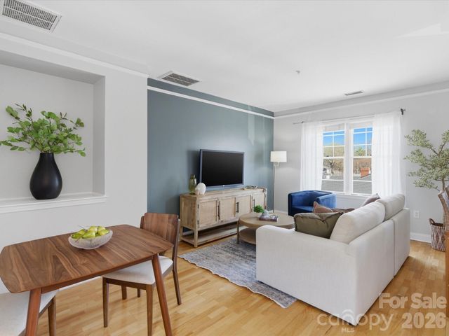 400 Clarice Avenue 160, Charlotte, NC 28204