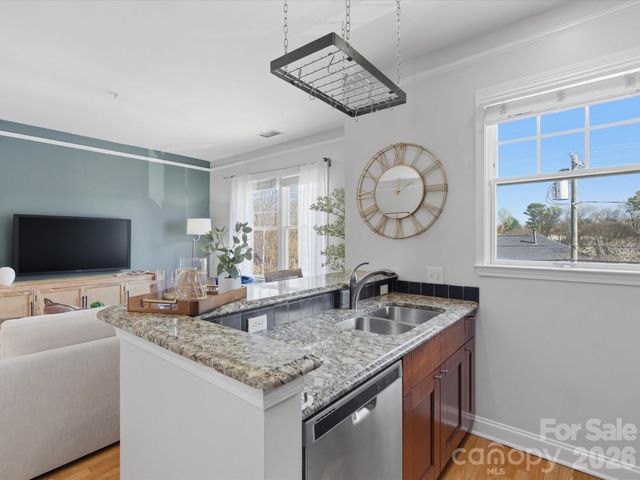 400 Clarice Avenue 160, Charlotte, NC 28204