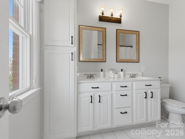 400 Clarice Avenue 160, Charlotte, NC 28204