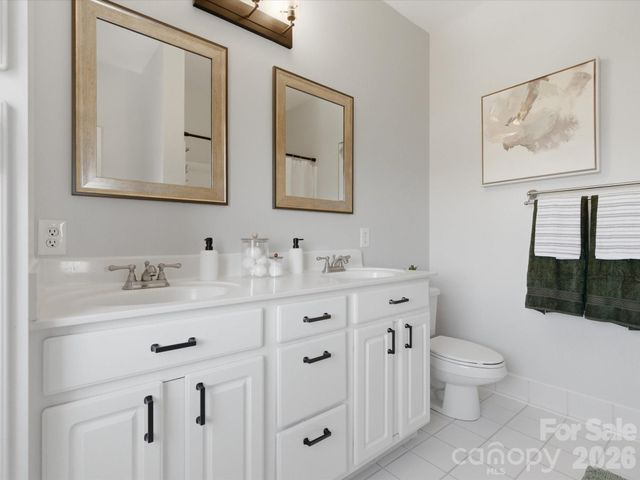 400 Clarice Avenue 160, Charlotte, NC 28204