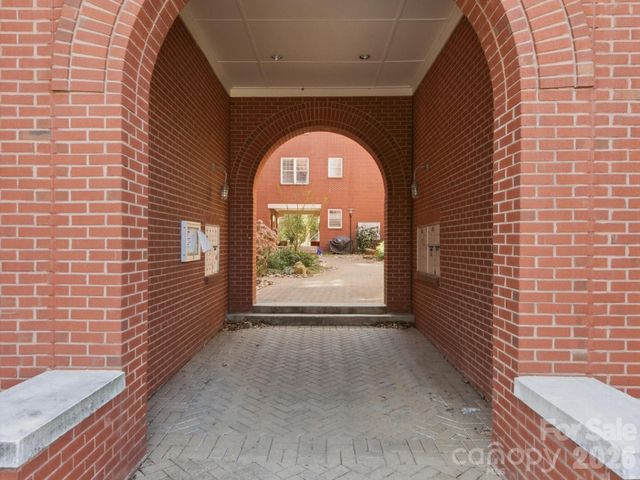 400 Clarice Avenue 160, Charlotte, NC 28204