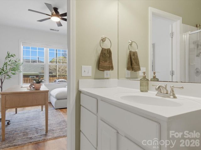 400 Clarice Avenue 160, Charlotte, NC 28204