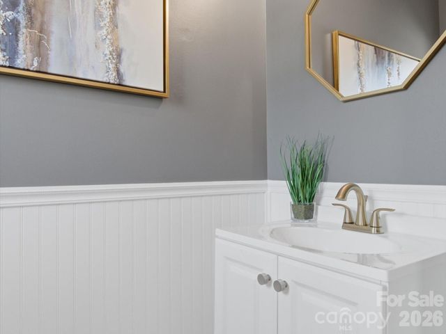 400 Clarice Avenue 160, Charlotte, NC 28204